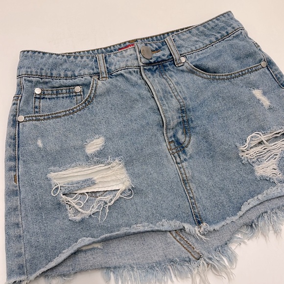 Caffeine Women’s Denim Skirt size Small - Picture 6 of 6
